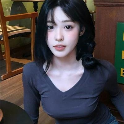 出位俏娇娃